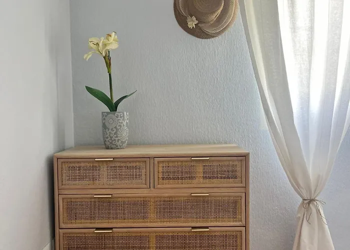 Red Sea Rent La Veleta Torrevieja *